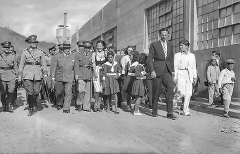 Visita de Getúlio Vargas a Fábrica de Armas 1939