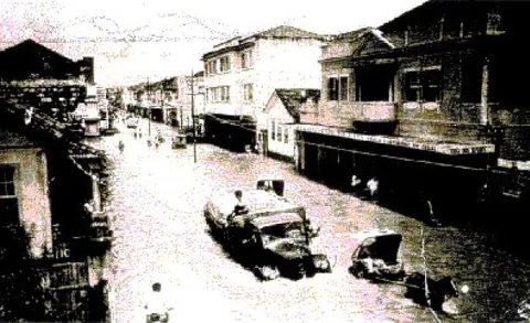 Enchente na rua Nova em 1957