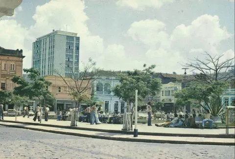 Praça Teodomiro Santiago