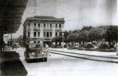 Praça Teodomiro Santiago