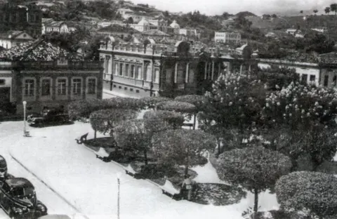 Praça Teodomiro Santiago