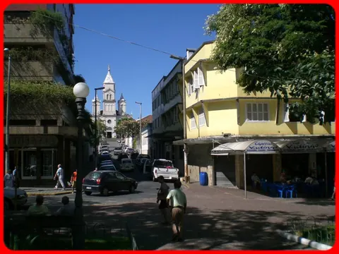 Praça Teodomiro Santiago