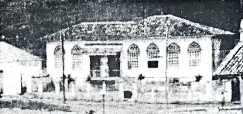 Casa em que residiu e morreu o Padre Lourenço.