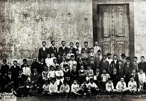 Lyceu N. Senhora Auxiliadora - Grupo de alunos
