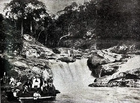 Cachoeira do rio Lourenço Velho, que servia a Usina de Eletricidade da Companhia Industrial Sul-Mineira