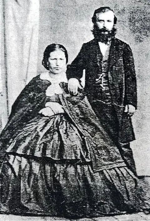 Dr. Américo da Silva e Oliveira e D. Virgínia Rennó de Oliveira