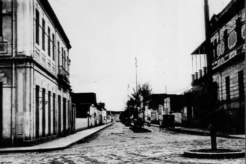 Avenida Coronel Carneiro Júnior - década de 1920