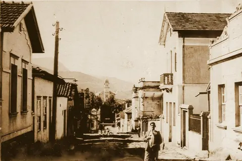 Rua Cel. Rennó e Matriz