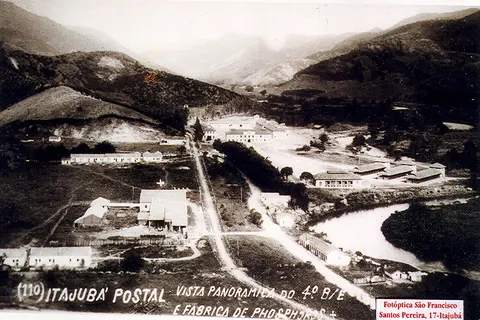 Vista parcial do 4°Batalhão de Engenharia e Combate e da Fabrica de Fósforo