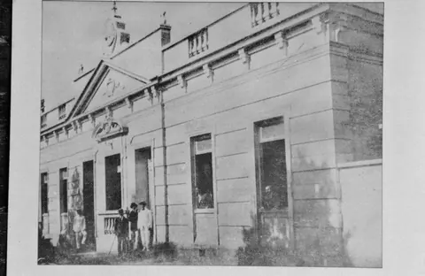 Edifício do Clube Literário e Recreativo, antes de se tornar Clube Itajubense