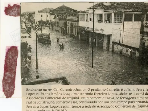 Enchente na Av. Cel Carneiro Junior