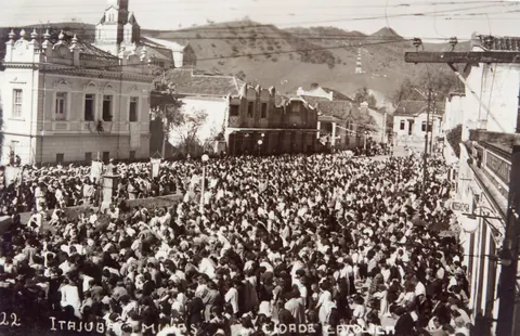 Fiéis de Nossa Senhora Aparecida - década de 1950