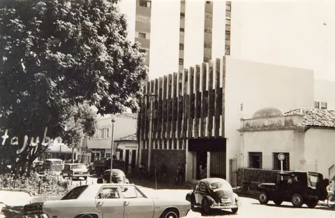 Banco do Brasil, Praça Adolfo Olinto