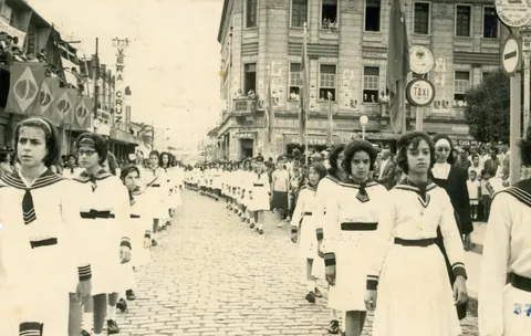 Colégio Normal Sagrado Coração de Jesus, Desfile