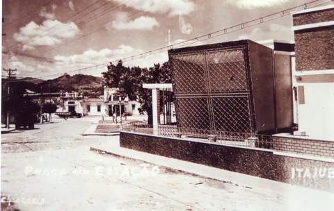 Praça da estação, Praça José Brás