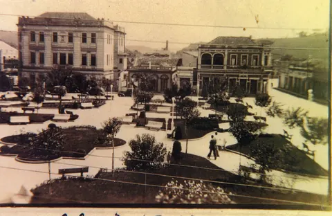 Praça Theodomiro Santiago